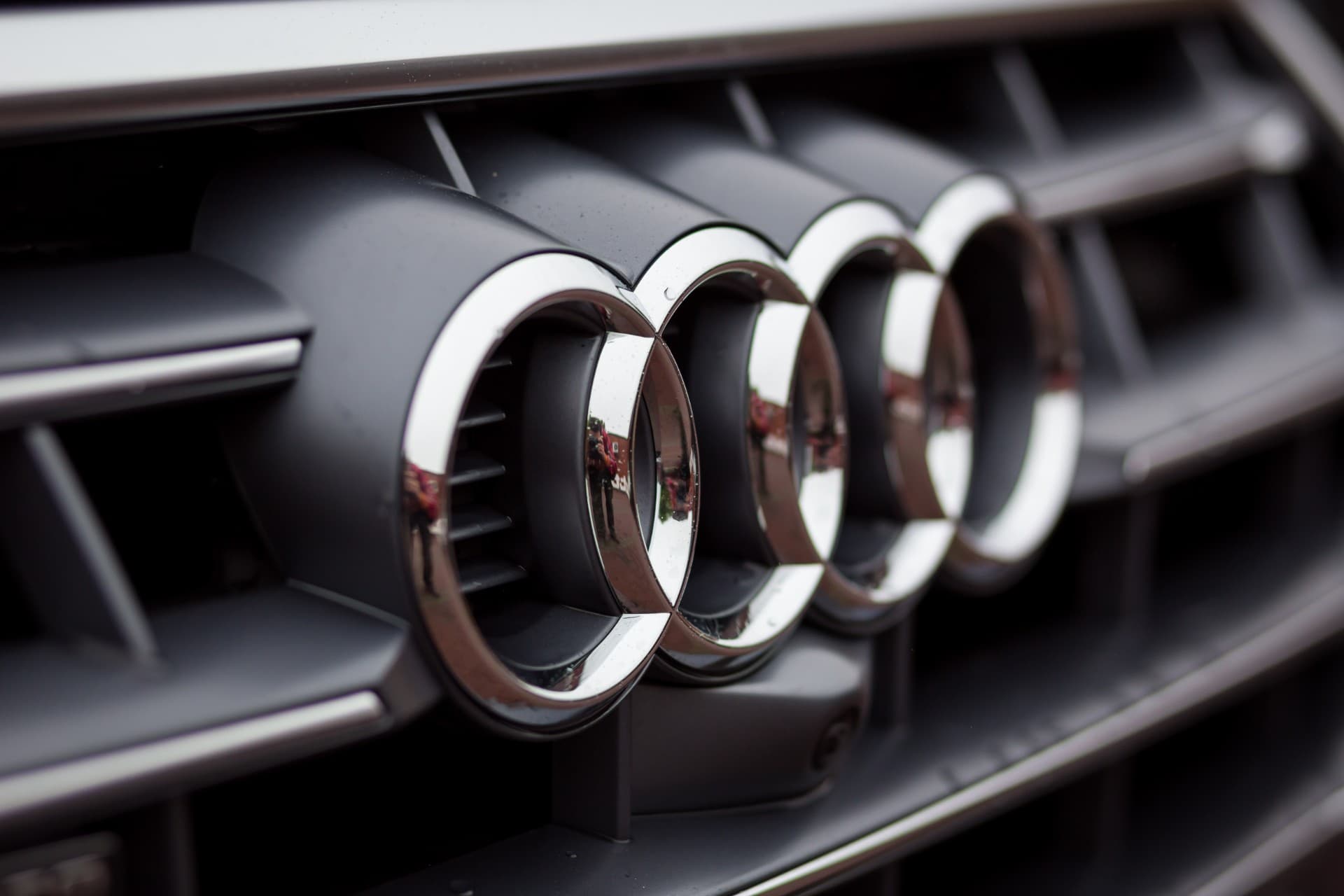 Smart Alternators: The 14.8V Logic Explained